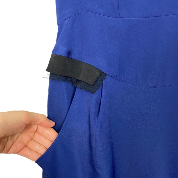 BCBGeneration Deep Blue and Black Sleeveless Sheath Dress Size 2 - Picture 3 of 10